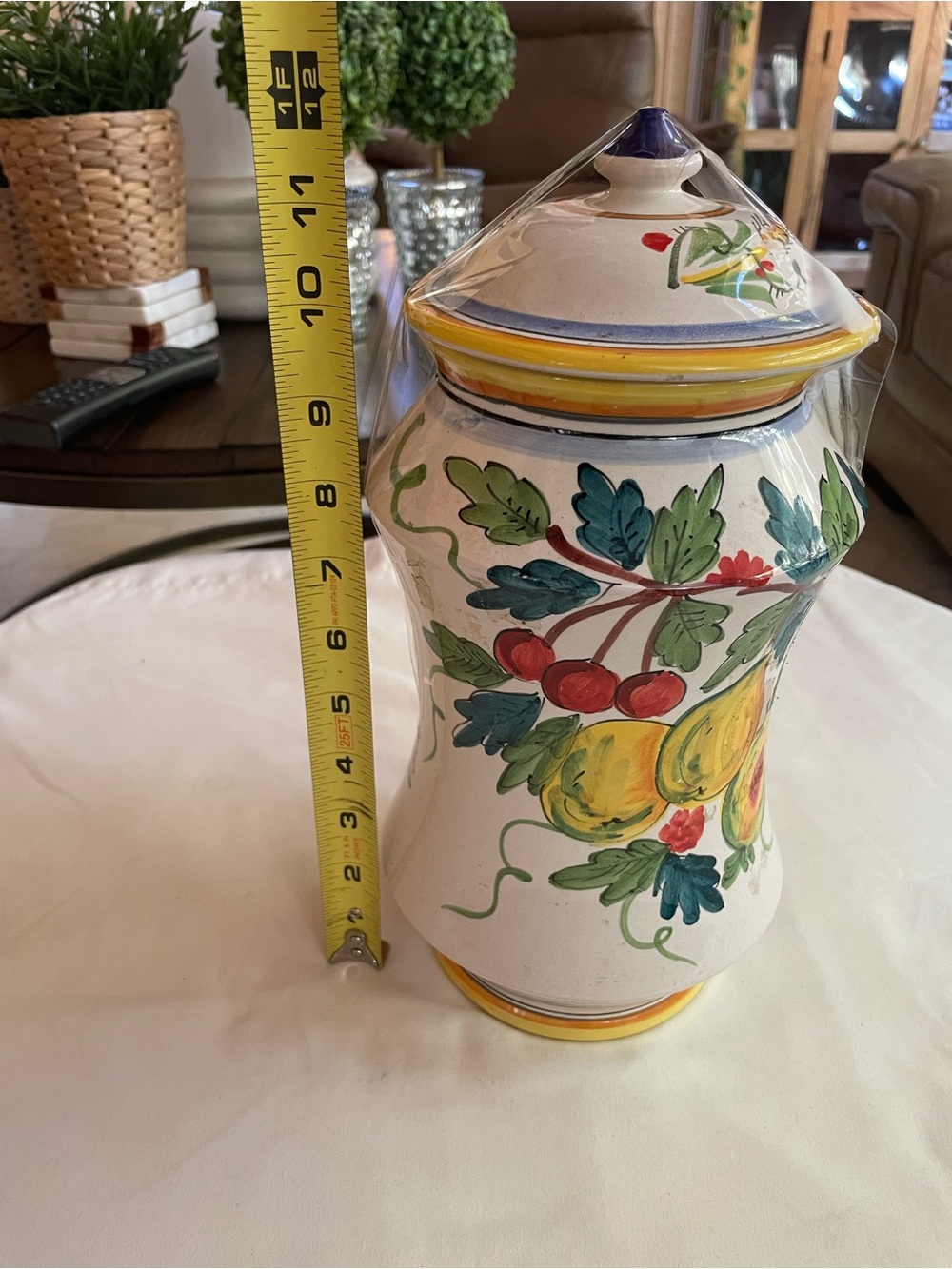 Hand-Painted Ceramic Biscotti Jar in White and Yellow - Picture 6 of 6
